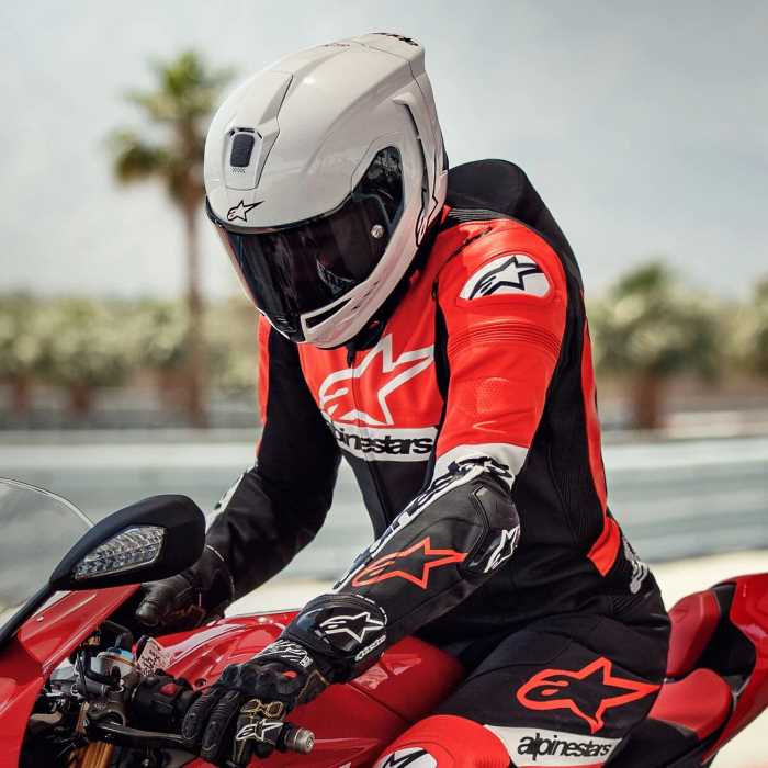 Alpinestars Supertech R10 Solid White Gloss Black Matt