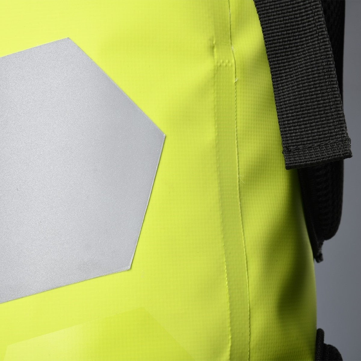Oxford Aqua V 12 Backpack Fluo