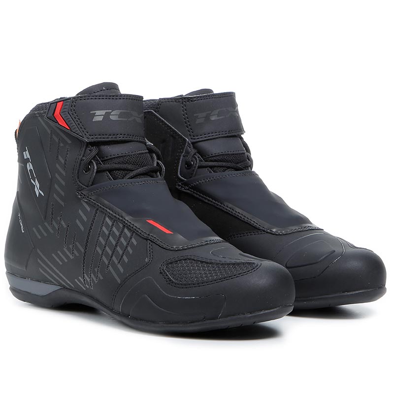 TCX R04D WP Waterproof Black