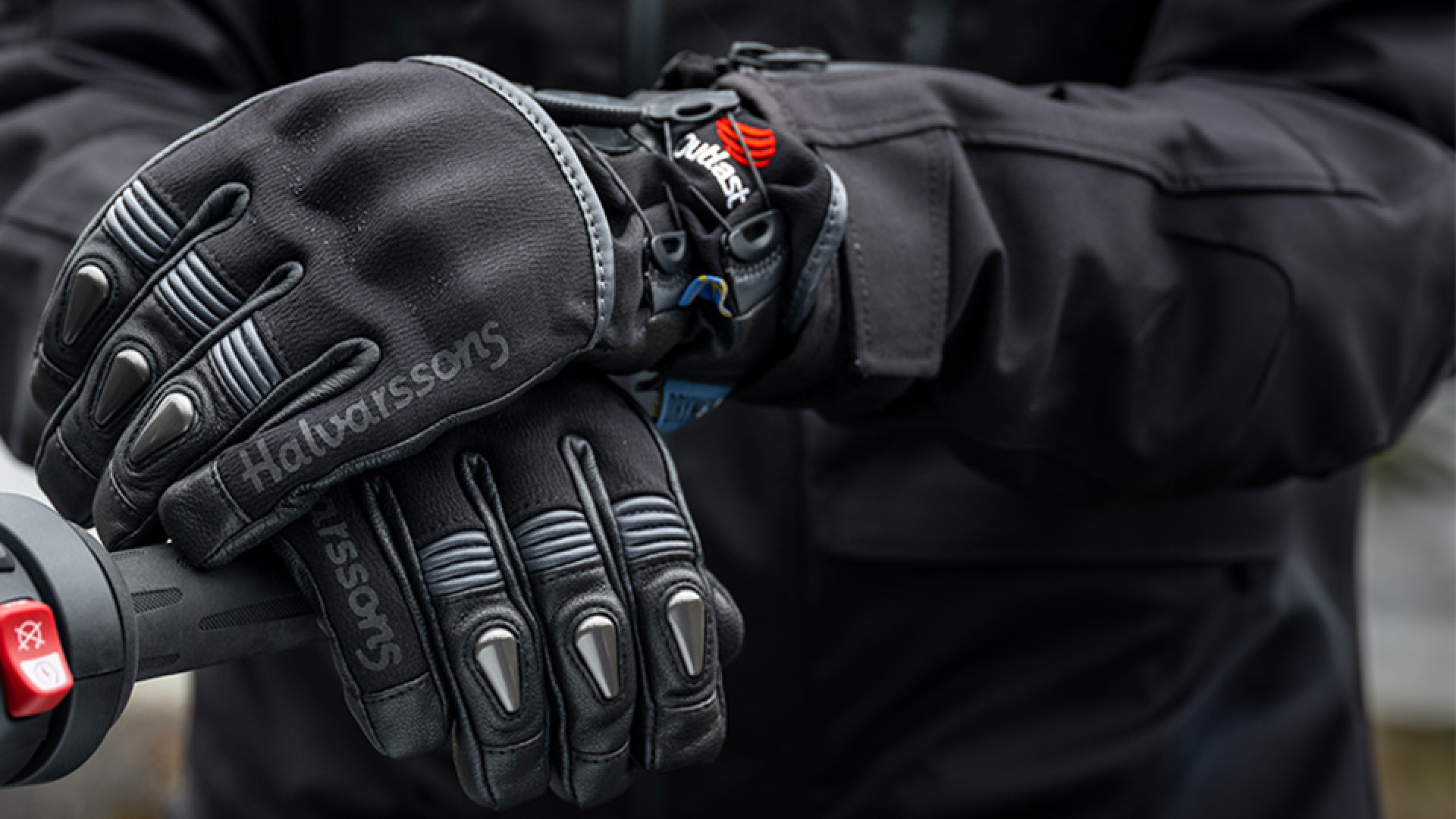 https://www.raceleathers.co.uk/image/cache/catalog/Blog%20Images/Are%20Motorbike%20Gloves%20Necessary-1920x1080.jpg