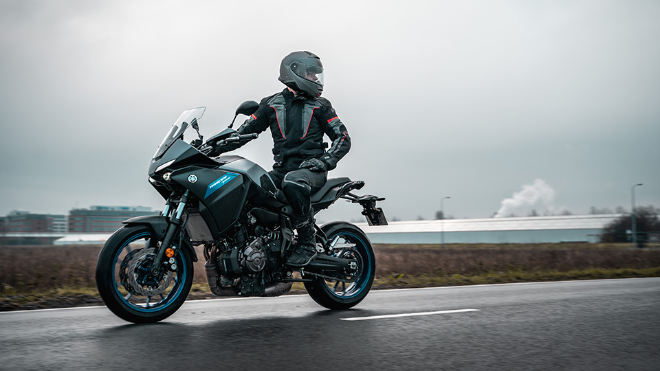 Cold Hands Equal Bad Times