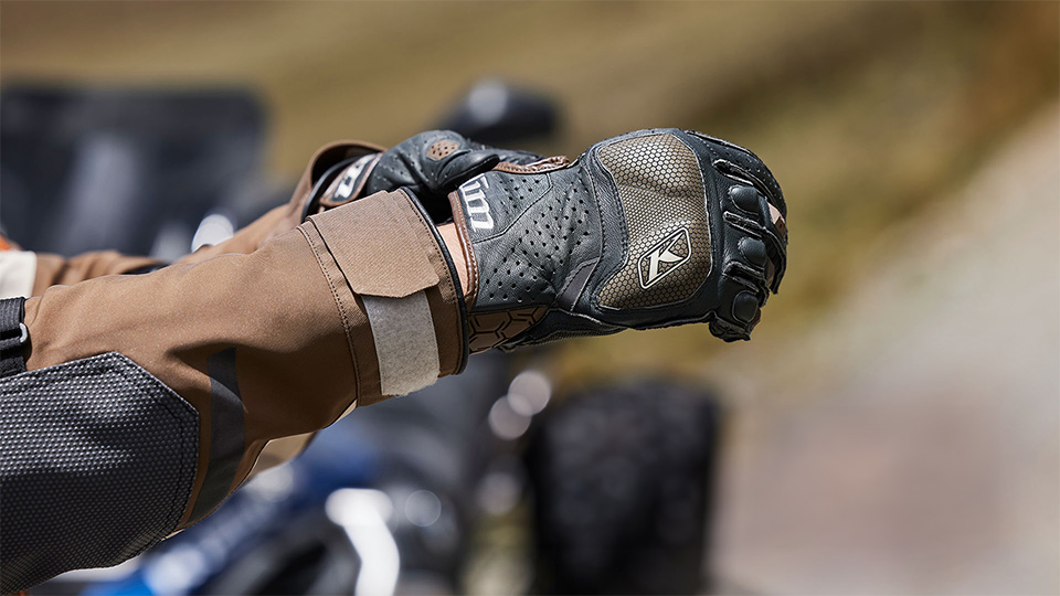 How Do I Choose Bike Gloves?