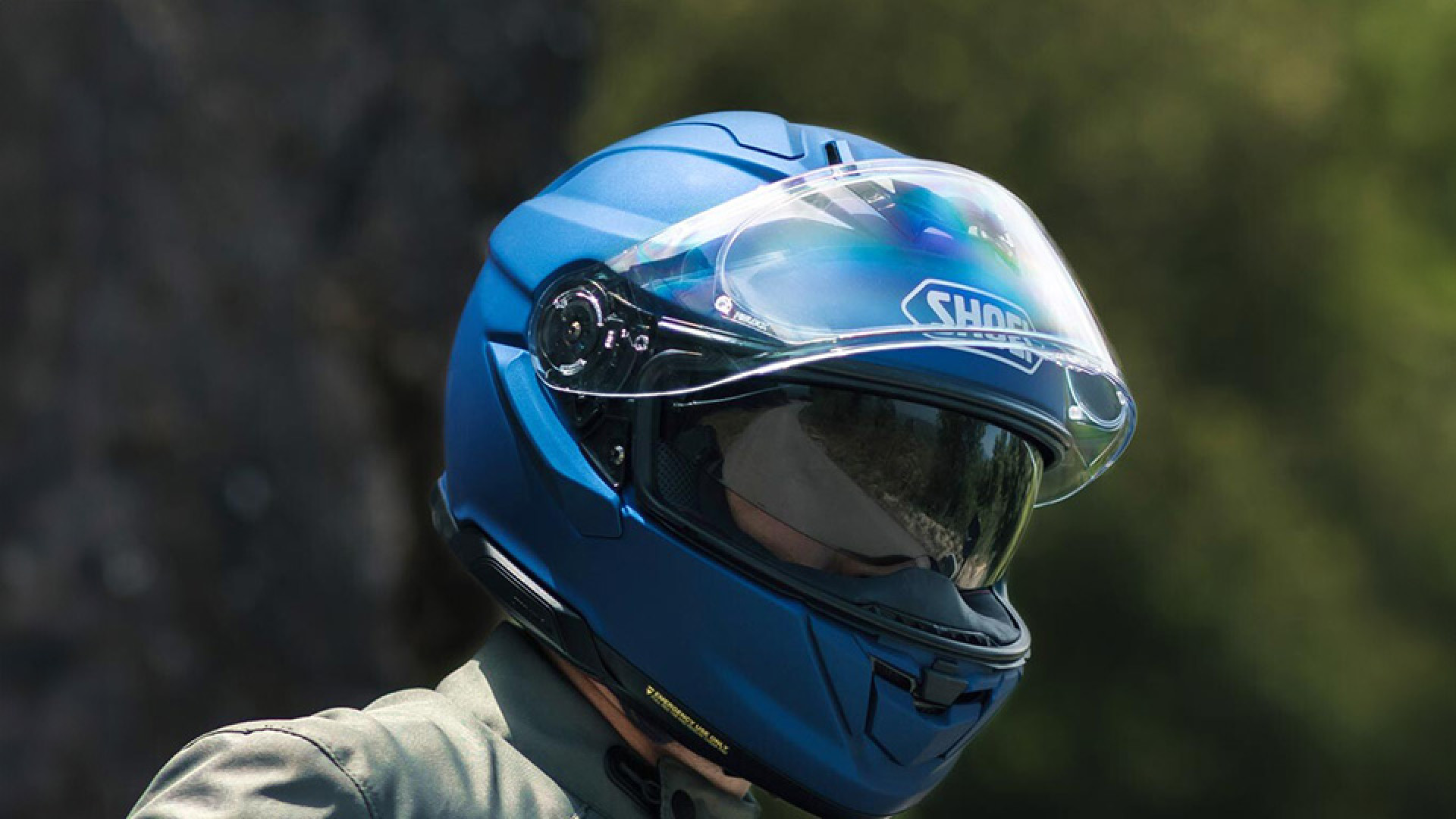 https://www.raceleathers.co.uk/image/cache/catalog/Blog%20Images/Motorcycle%20Helmet%20Sizing%20Guide-1920x1080.jpg