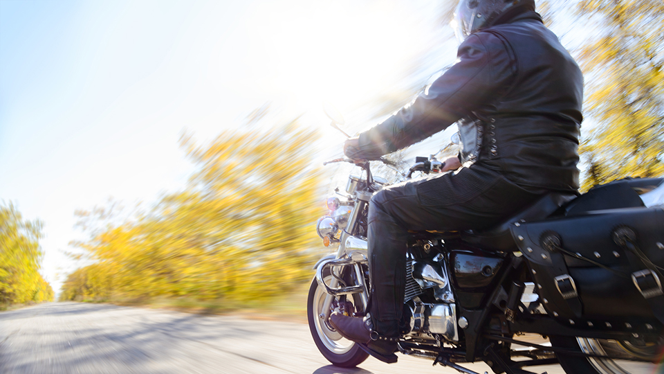 What is Best to Wear When Riding a Motorcycle?
