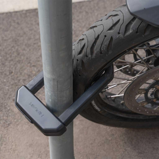 Hiplok DX1000 + MD1000 Anti Angle Grinder Security Bundle £479.99 Security - SKU 350/KAL-DXM1-MDM from RaceLeathers Motorcycle Clothing