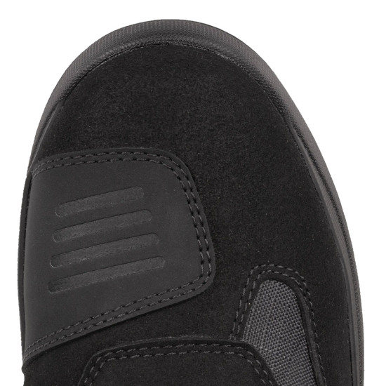 Oxford Ravine D2D Mens Boots Black Camo £99.99 Mens Motorcycle Touring Boots - SKU BM26350240 from RaceLeathers Motorcycle Clothing