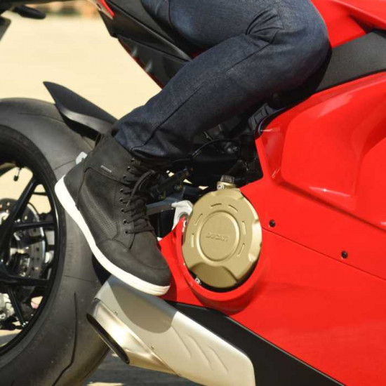 Oxford Kickback Air Mens Boot Black £109.99 Mens Motorcycle Touring Boots - SKU BM20910140 from RaceLeathers Motorcycle Clothing