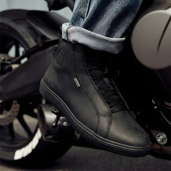 Richa Logan GTX Goretex Shoes Black £179.99 Mens Motorcycle Touring Boots - SKU 084/LOGA/BK/40 from RaceLeathers Motorcycle Clothing