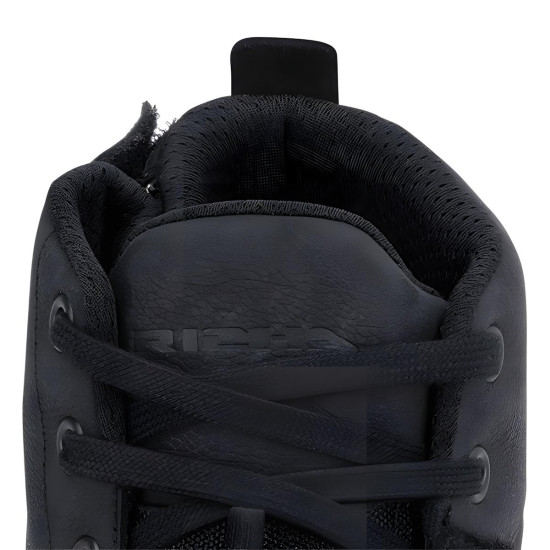 Richa Travis WP Black £159.99 Mens Motorcycle Touring Boots - SKU 084/4TRWP/BK/40 from RaceLeathers Motorcycle Clothing